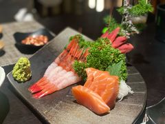 三文鱼刺身-山上下日本料理(万象城店)