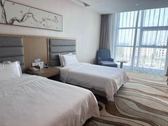 -兴芮温泉度假区