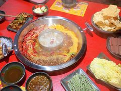 -谭鸭血老火锅(万象九宜城店)