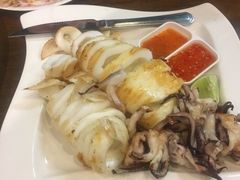 -Dang restaurant (patong phuket)