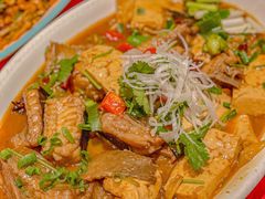 野生老板鱼炖豆腐-盈春大饭店(千山路店)