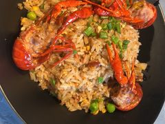 -虾易落味(杭州黄龙万科中心店)
