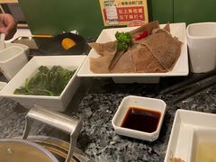 -一席地·本地鸡窝·杭帮鸡火锅(萧山银隆百货店)