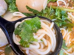 -星林居酸辣米线餐厅