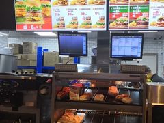 -汉堡王(西铁营万达店)