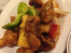 菠萝咕噜肉-翠华餐厅(德基广场店)
