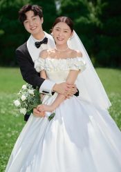 -拾年·定制婚纱摄影