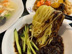 -桃园中华料理炸酱面(燕儿岛路店)