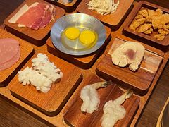 -银米·云南传统过桥米线(双廊黑金冠店)