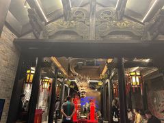 -小龙翻大江文化火锅(宽窄店)