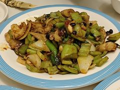 -渝久隆·地道重庆味(护国寺店)