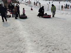 -济南卧虎山滑雪场