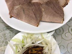 -李连贵熏肉大饼(沈阳站店)