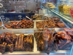 -老鼎万春卤菜(五代传承创始老店)