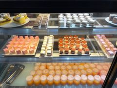 -锤头鲨毛肚海鲜烤肉自助餐厅(国购广场店)