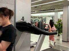 -伟博游泳健身
