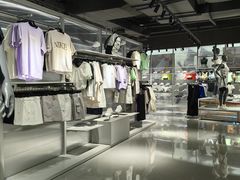 -美特斯邦威(新天地购物中心店)