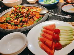 -侯志伟老街炒鸡(广济街店)