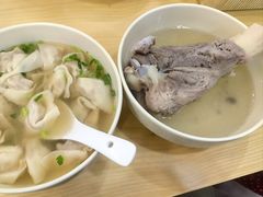 -周震馄饨