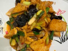 -何适山庄 ·可团建(水长城P2停车场店)