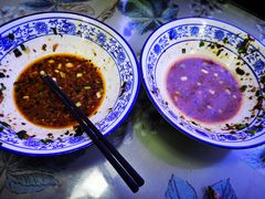 -渝之汇牛肉豌杂面