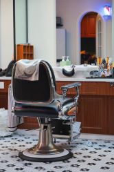 -理昂男士理发店 Barber shop
