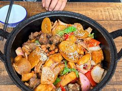 -老钟家烤羊排·敦伊阁清真餐厅胡羊焖饼
