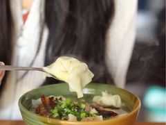 -巍山火巴肉饵丝(大理古城店)