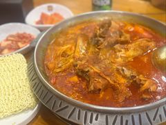 -喇喇排骨火锅·传统韩式脊骨汤(望京西园总店)