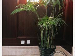 -无锡鼎尚皇冠酒店