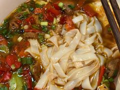 辣椒小鲜肉米粉-呷佬·长沙手工米粉(金沙江路店)