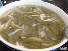 银鱼莼菜羹-吴门人家·苏宴宫廷菜(拙政园店)