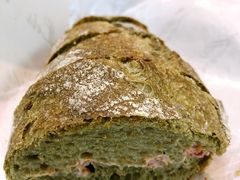 草莓飞鱼籽面包-Let's Taipei 非常烘焙(太古里店)