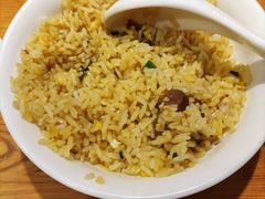 -诚铭记·虾仁汤包·成都小吃(融创店)