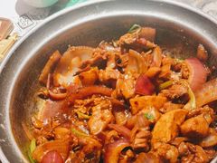 -禄婶鸡煲·打边炉
