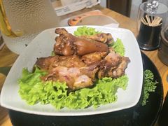 -青瓦餐厅·生鱼片·韩园烤肉(西塔店)