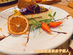 -Mark&Mars Restaurant