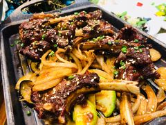 -锦龙国际酒店(天津奥体中心华苑地铁站店)