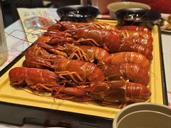 -肥肥虾庄·金牌油焖大虾(汉街SKP店)
