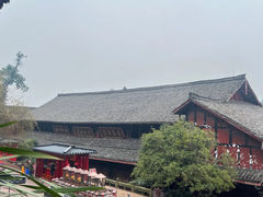 -峨眉山报国寺