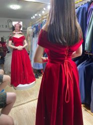 -NaNa婚纱礼服馆