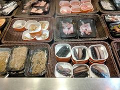 -尚品海鲜肥牛自助火锅(湖明店)