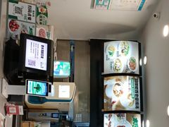 -老乡鸡(上派青年南路店)