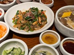 -萨拉伯尔(燕莎友谊商城店)