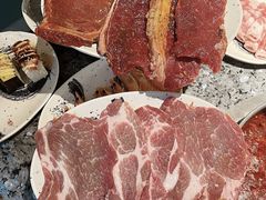 -阪尚皇·原切牛排·烤肉火锅自助(北京路店)