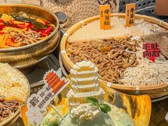 -毛肚向右·川渝毛肚王(经开永旺店)