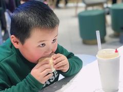 -奈雪的茶(亨特国际广场店)