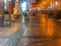 -八一好吃街·高品美食广场