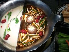 -湊湊火锅·茶憩(世博大道店)