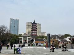 -绳金塔